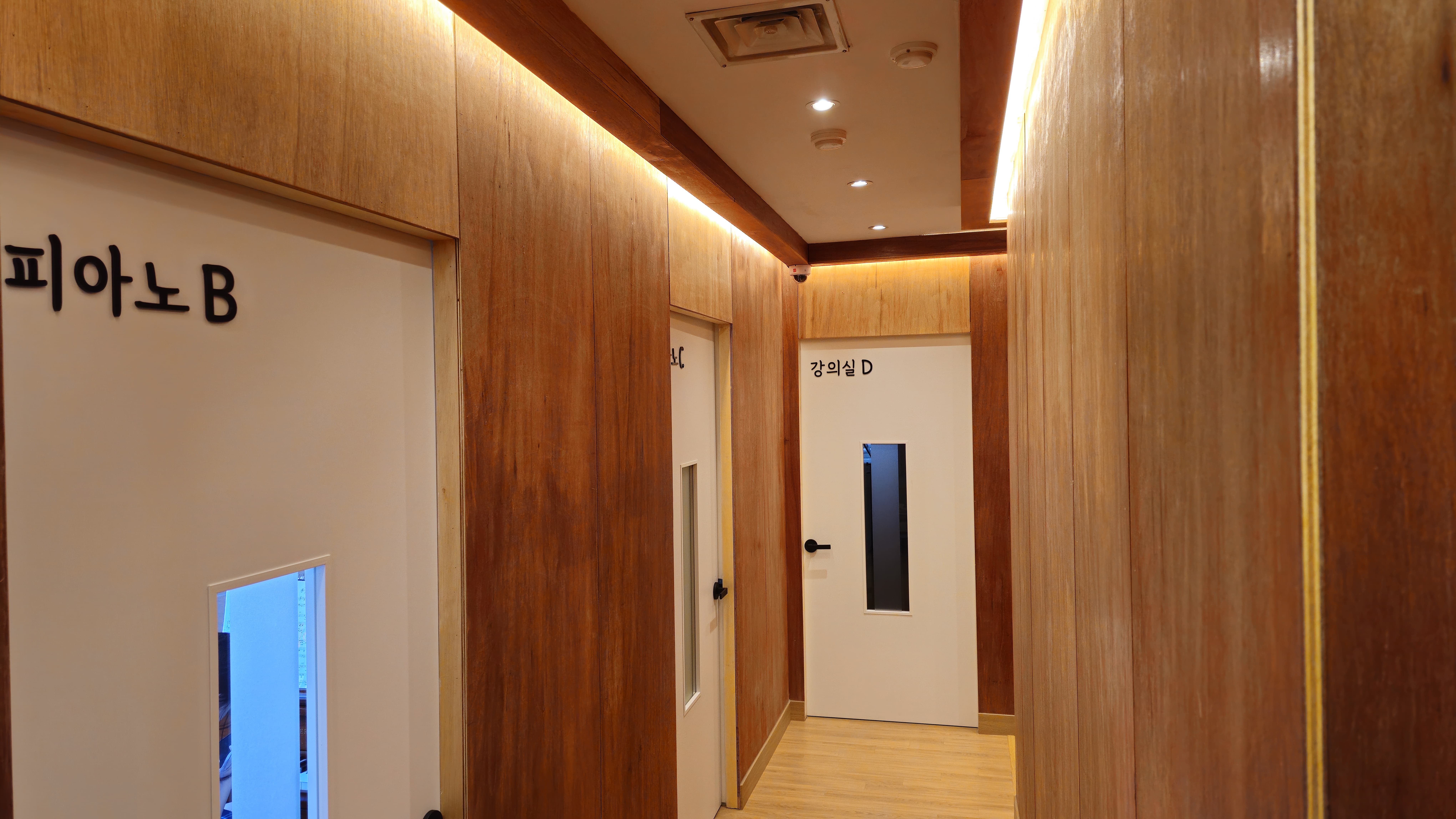 KakaoTalk_20250620_152752194_04.jpg